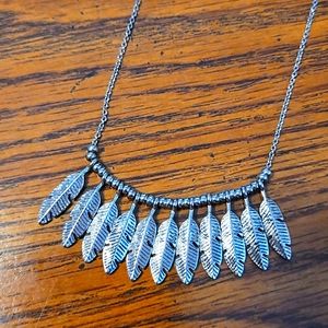 Metallic Feather Necklace - Adjustable Neck with Clasp
